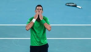 3-0！英超最火队刹不住：6轮全胜，狂野18-1，7500万锋霸12场13球