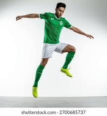 德扑里的“策略洁癖”：过度追求完美反而亏钱（德州扑克中的完美主义陷阱：越追求无瑕越容易亏钱）