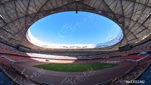 慢镜还原布朗尼秀强突隔扣2米11中锋：动作炸裂不输40岁老爹 太猛了