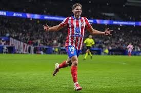 阿门空砍31+13！德罗赞KD同迎里程碑，火箭探花被放空，该打替补